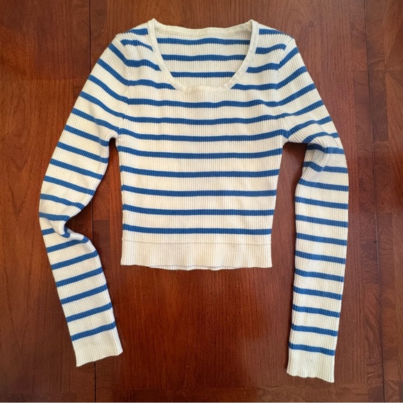 SHEIN Striped White and Blue Ribbed Knit Crop Sweater - Picture 7 of 7